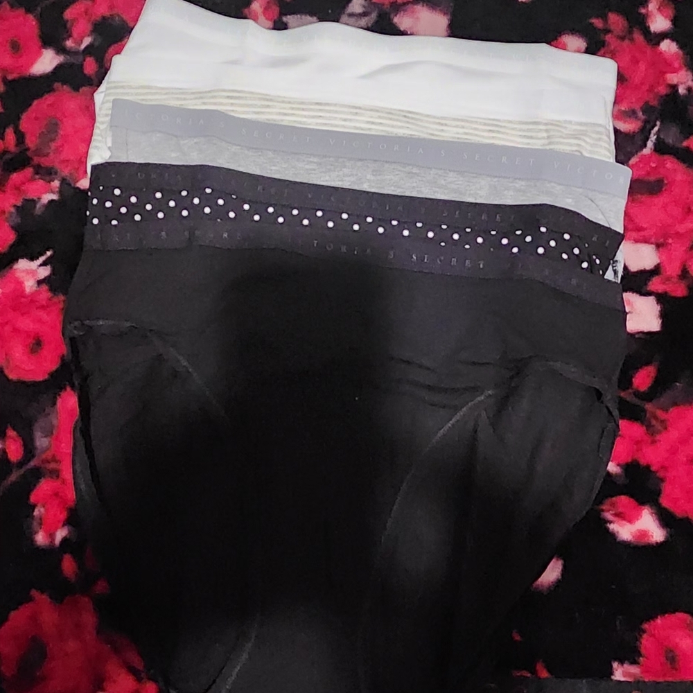 Victoria's Secret Briefs Set Size Small Nip - image 5